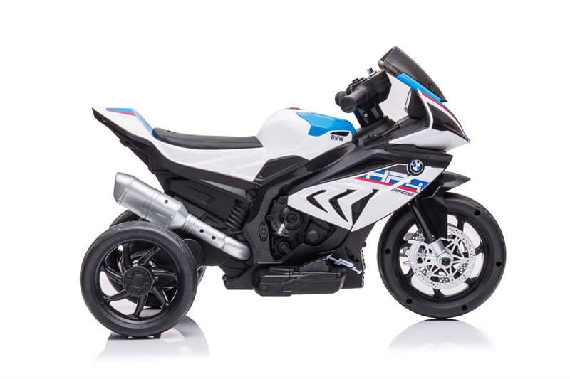 6V -batterybedryf op klein drie -wiele motorfiets